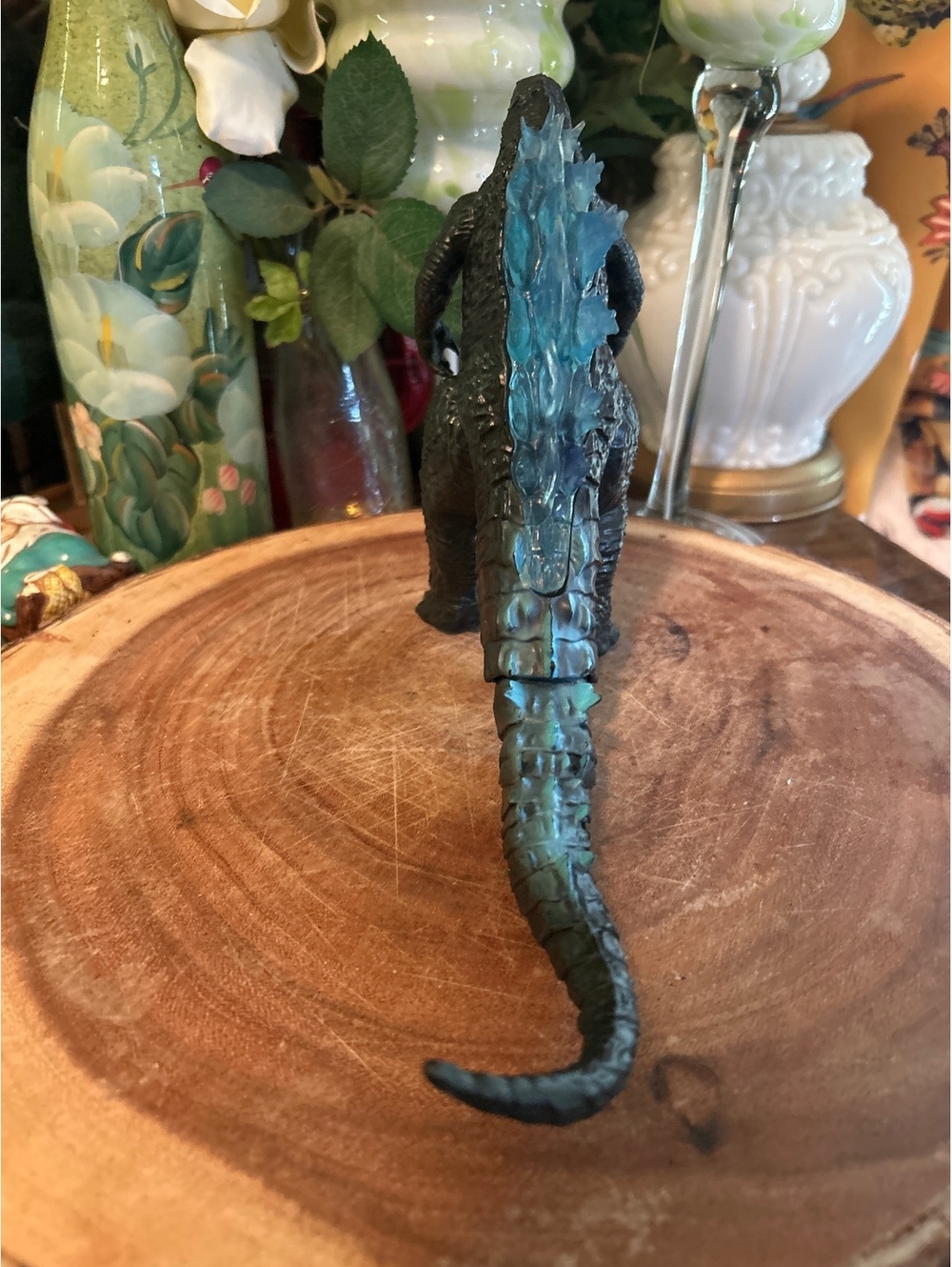 Godzilla Figure Toho Playmates Action Figure 2020 6" Tall 11" Long - Picture 4 of 4